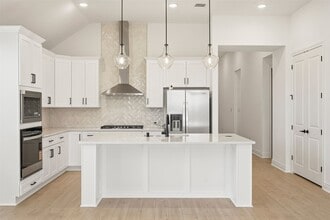 Building Photo - 25234 Bamburgh Dr