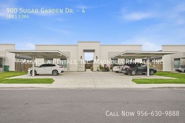 Building Photo - 900 Sugar Gdn Dr