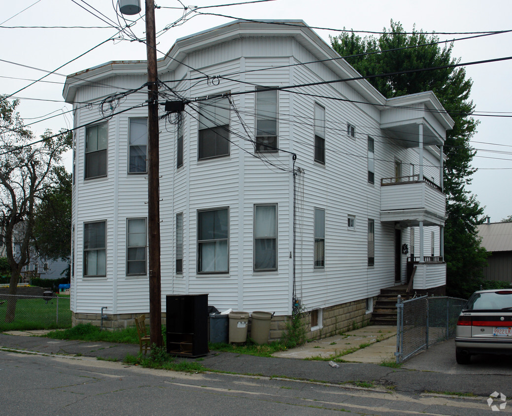 Building Photo - 12-14 Garfield St