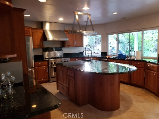 Foto del edificio - 26971 Floresta Ln