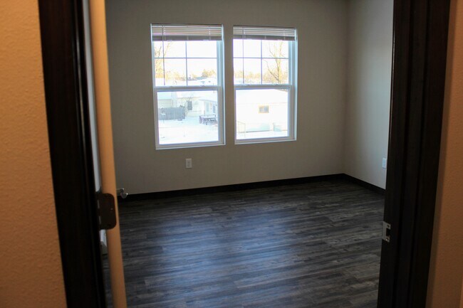 Building Photo - 1116 W Thomas St