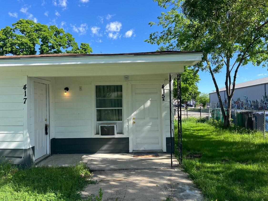 Primary Photo - 415 "A" Elmwood Dr., San Antonio, TX. 78212