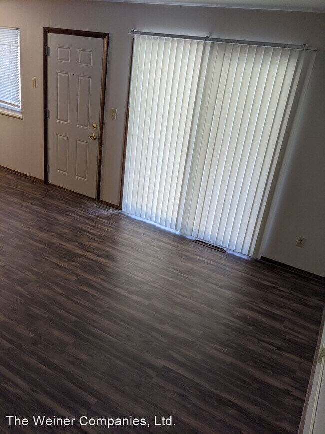 Foto del edificio - 310 W Washington St