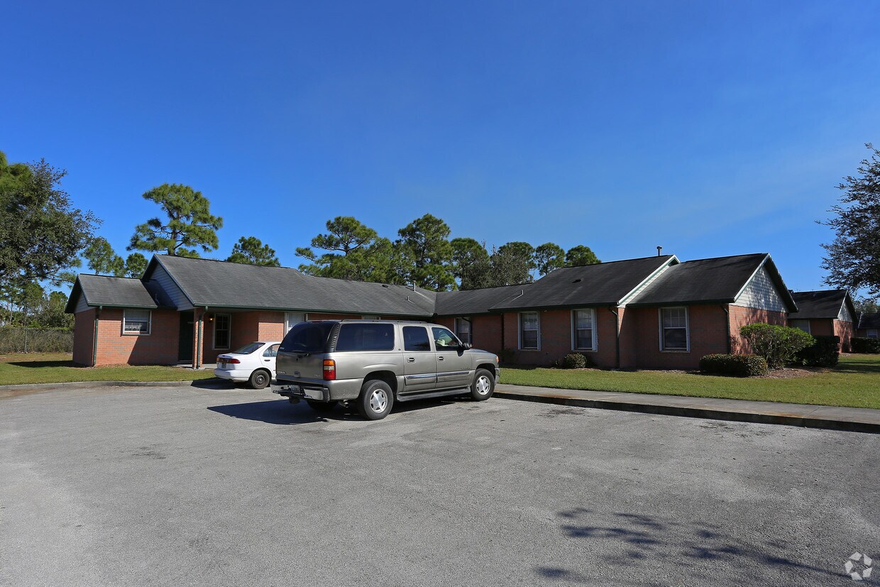 New Hope Community II Apartments in Indiantown, FL