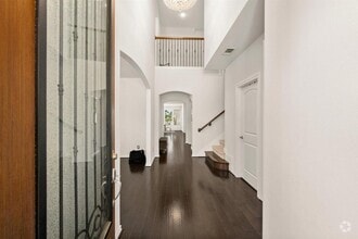 Building Photo - 17831 Maple Ash Dr