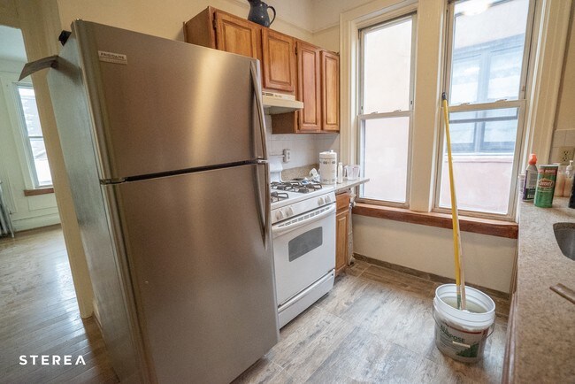 Building Photo - 4027 67th St