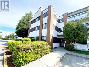 Building Photo - 8020 Ryan Rd