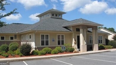 Building Photo - 2000 Austell Rd SW