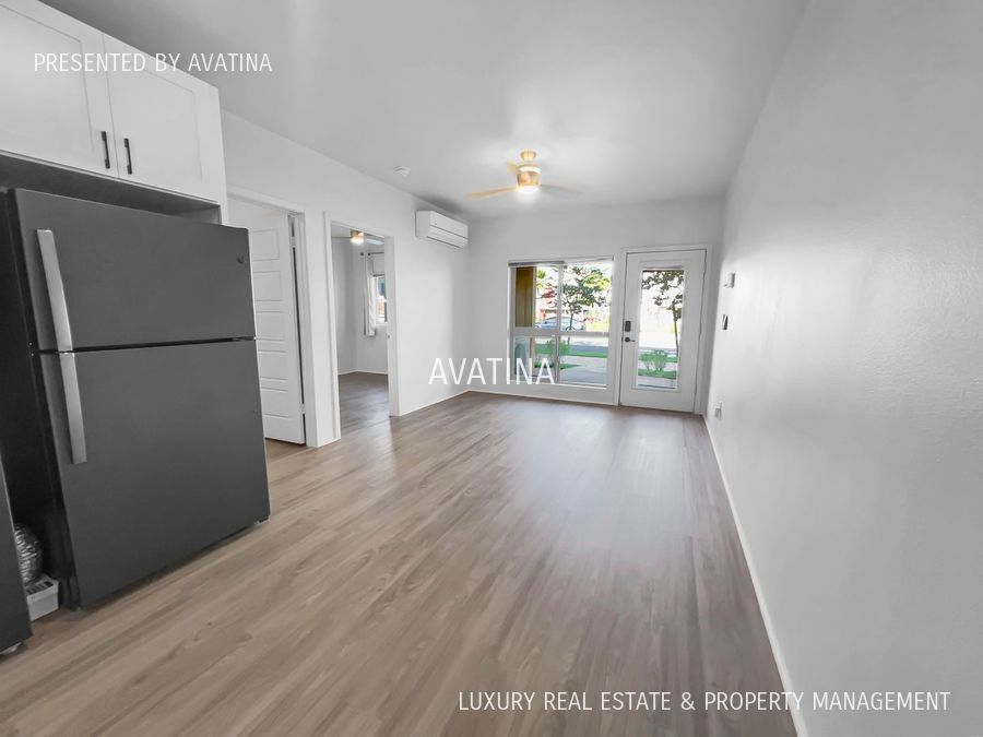 Foto principal - Video! Killer condo w/ garage & extra park...