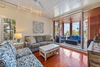Building Photo - 410 Bayfront Pl