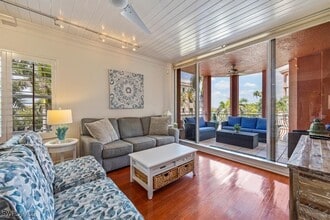 Building Photo - 410 Bayfront Pl