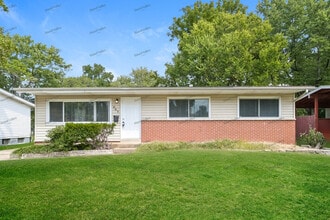 Building Photo - 805 Borgia Ln