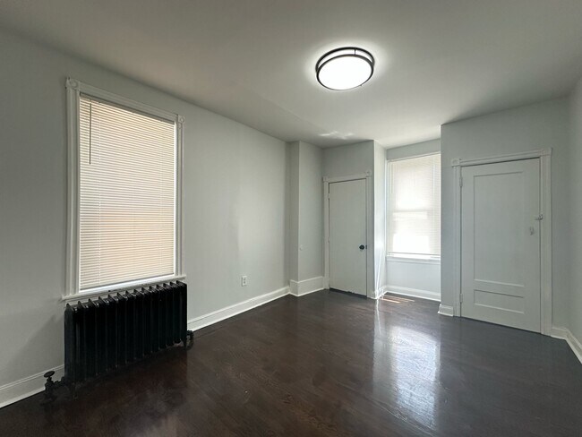 Foto del edificio - 5732 Pemberton St