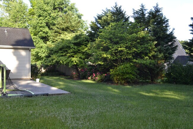 Foto del edificio - 1601 Silver Oak Ln