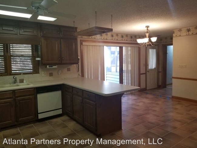 Foto del edificio - 2900 Cascade Dr