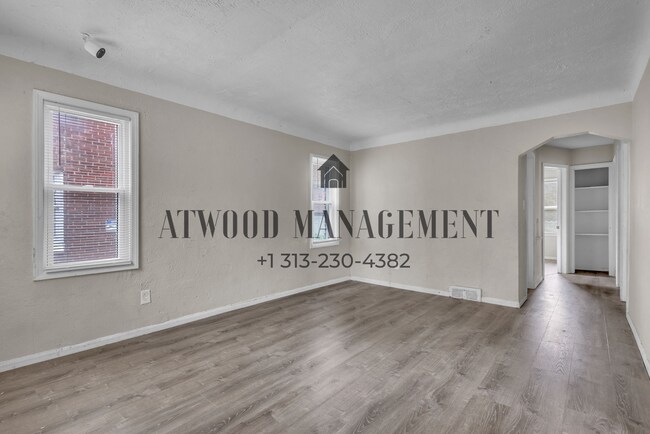 Foto del edificio - This beautifully updated 3-bedroom, 1-bath single-family home is ready for move-in!
