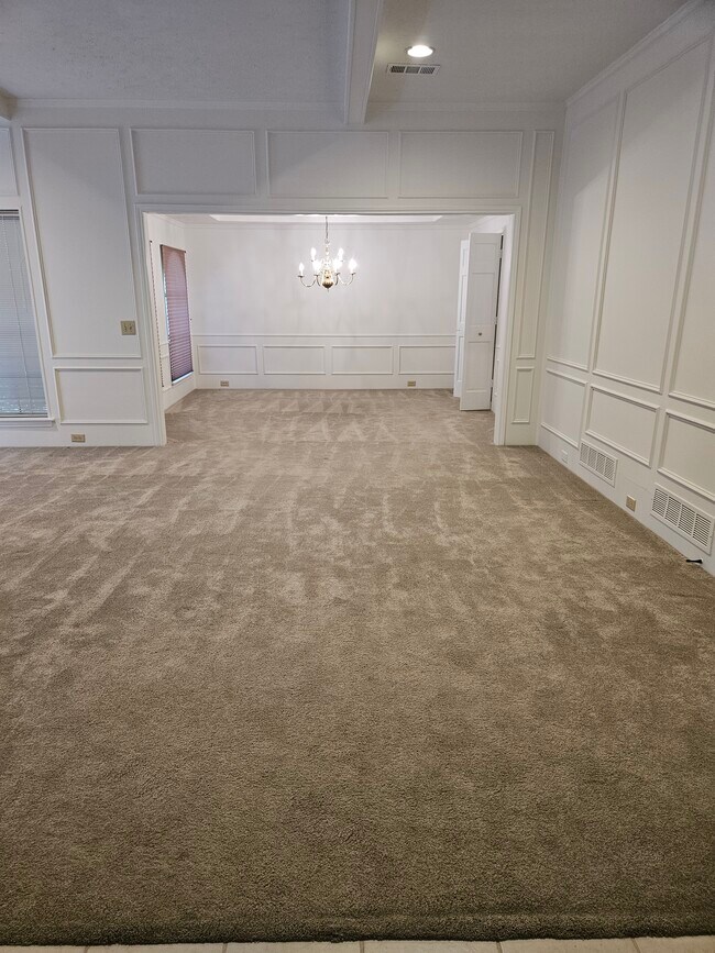 Foto del edificio - 3913 Davis Cir