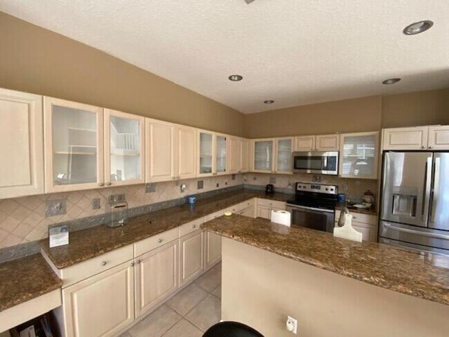 Foto del edificio - 7705 Thornlee Dr
