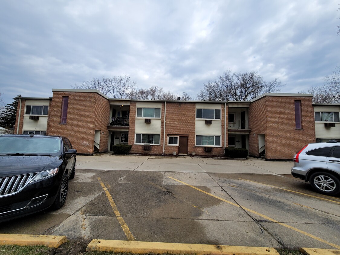 5701 Woodward St Unit 6, Wayne, MI 48184 Apartments in Wayne, MI