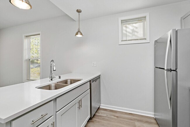 Building Photo - 2109 Aldrich