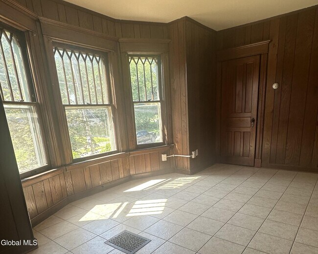 Foto del edificio - 1617 Campbell Ave