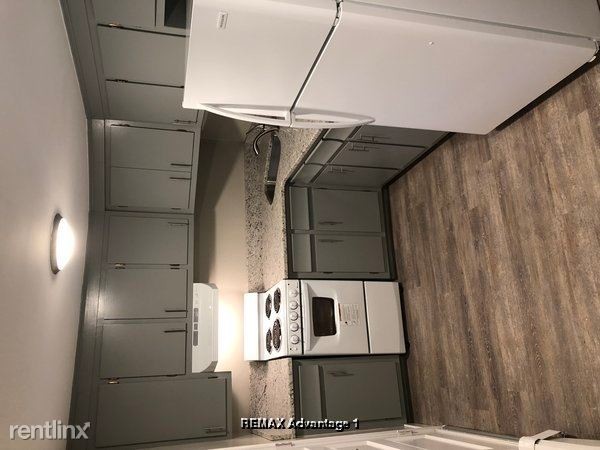 Building Photo - 2 br, 1 bath Apartment - 1233 Main St