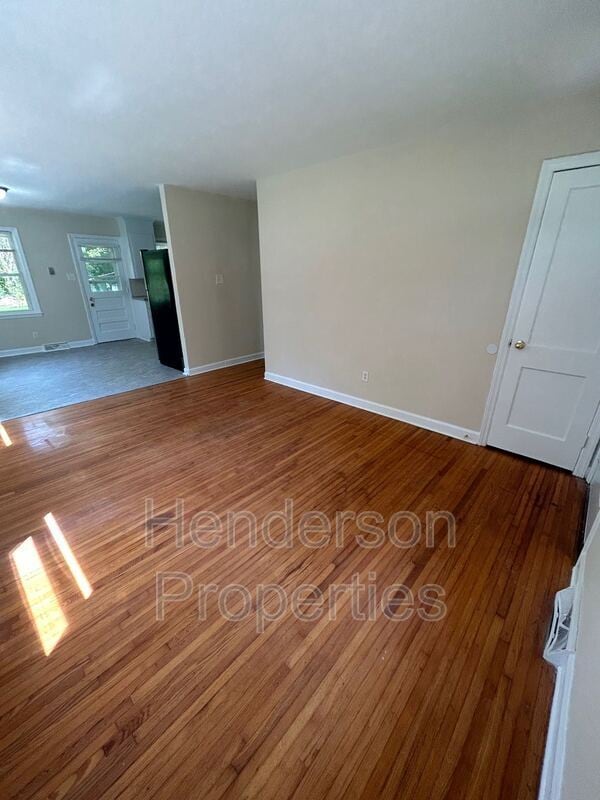 Building Photo - 717 Crater St