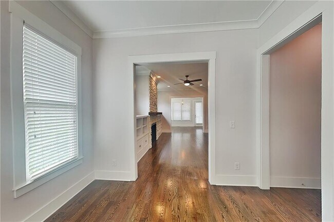 Foto del edificio - 1322 English St NW