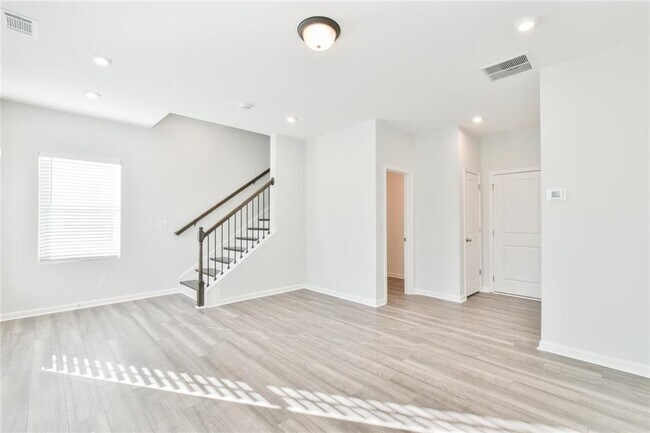Building Photo - 2280 Whistler Wy