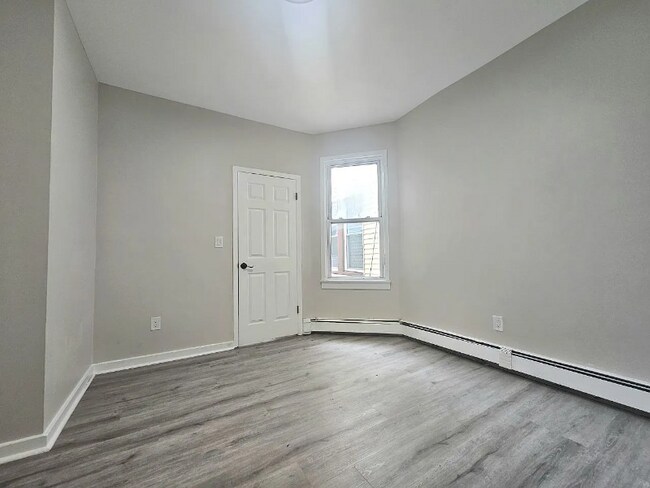 Foto del edificio - 137 Wilkinson Ave