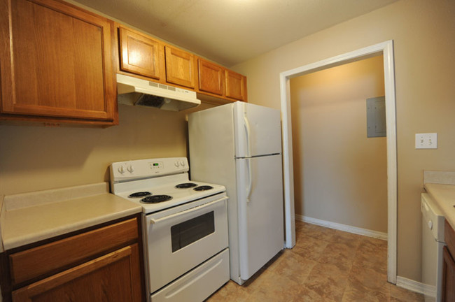 Building Photo - 14855 Angela Drive