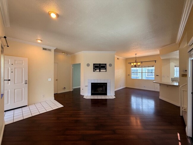 Building Photo - Bright 3BD/3BA Home in Scripps Ranch with Two Balconies, Private En-Suite Baths & Community Pool