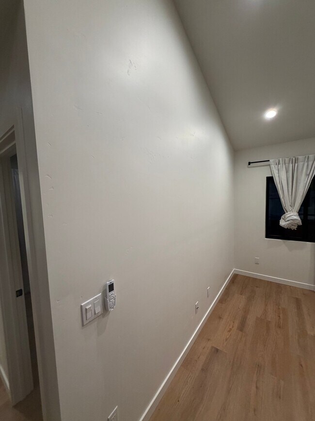 Foto del edificio - 5579 Brunswick Ave