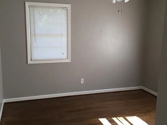 Building Photo - 4 Bedroom 2 Bath House in Northbridge Terrace - West Ashley