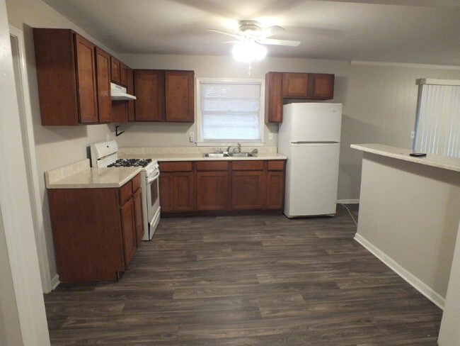 Building Photo - 3015 Weslock Cir