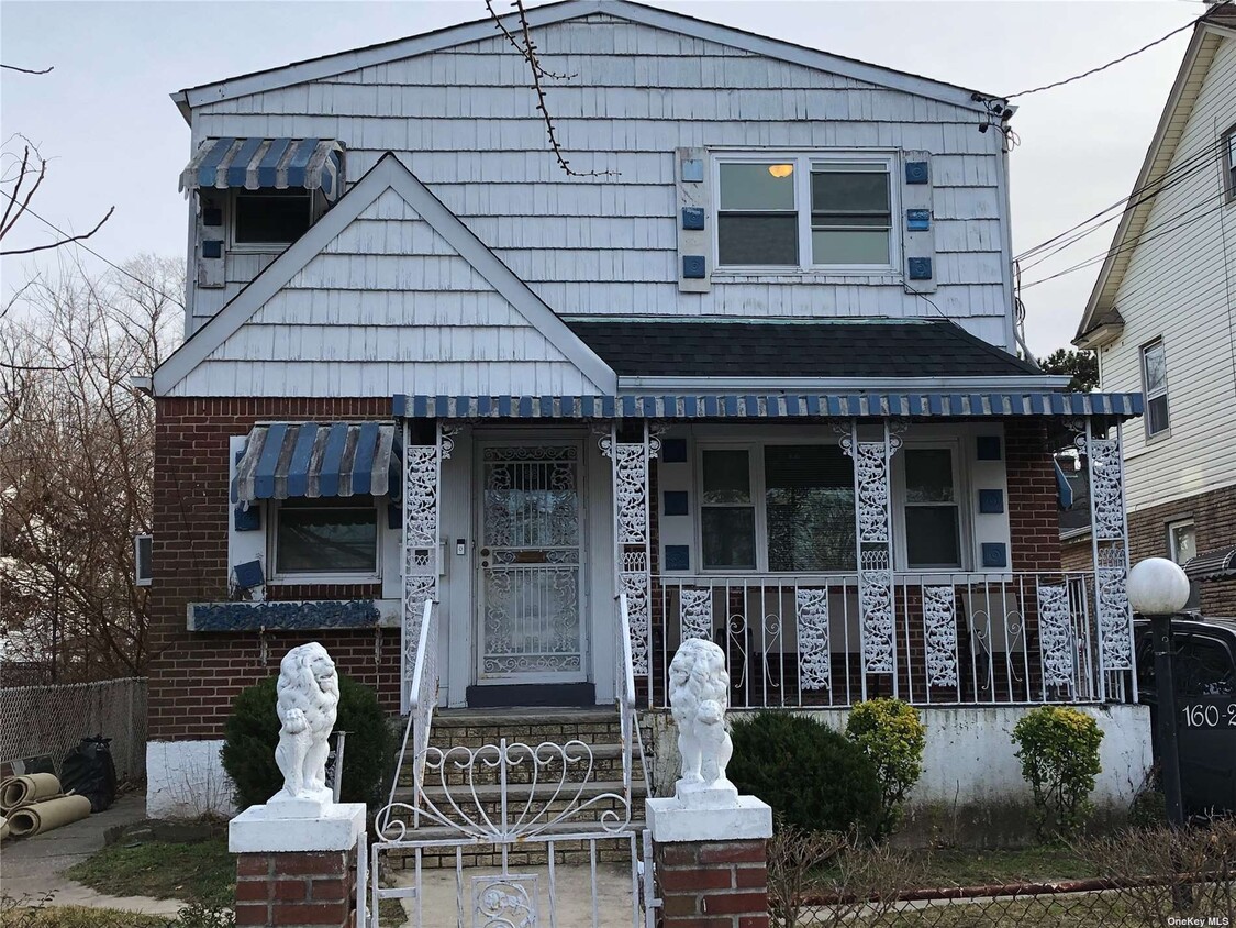 16028160121 121st Ave Unit 2ND FL, Jamaica, NY 11433 Room for Rent