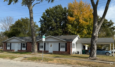 Building Photo - 590 5th St