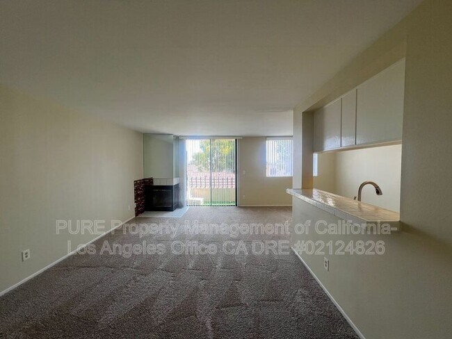 Foto del edificio - 28006 S Western Ave