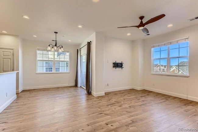 Building Photo - 8439 Flora St