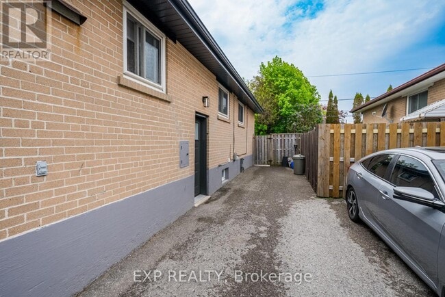 Photo du bâtiment - 870 Modlin Rd