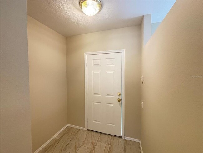 Building Photo - 8522 Hunters Key Cir
