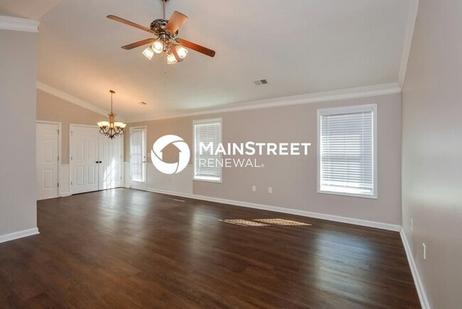 Building Photo - 3 Bedroom Pet-Friendly Home in Covington, ...