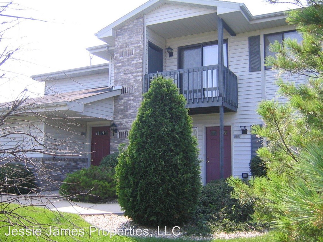 Primary Photo - 2130 Birch Rd