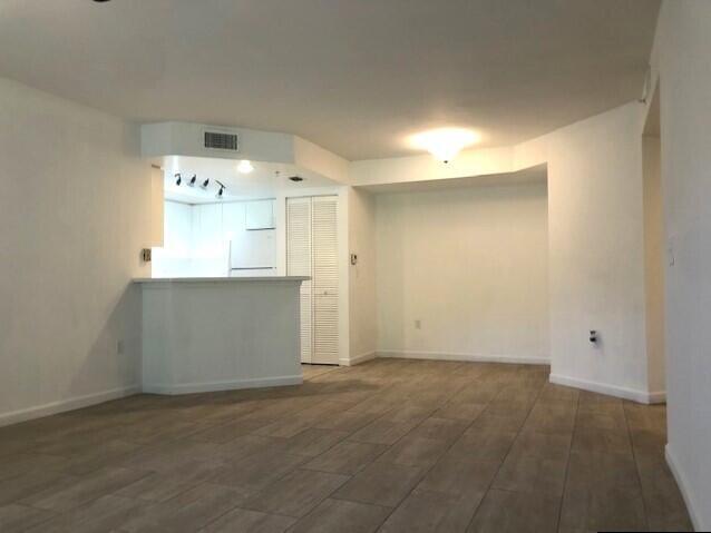 Building Photo - 4187 N Haverhill Rd