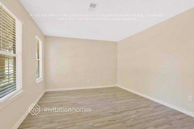 Foto del edificio - 3081 Stonebridge Creek Dr