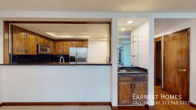 Foto del edificio - 880 W 1st St