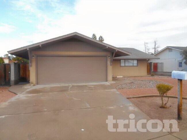 Foto del edificio - 1428 E Harmony Ave