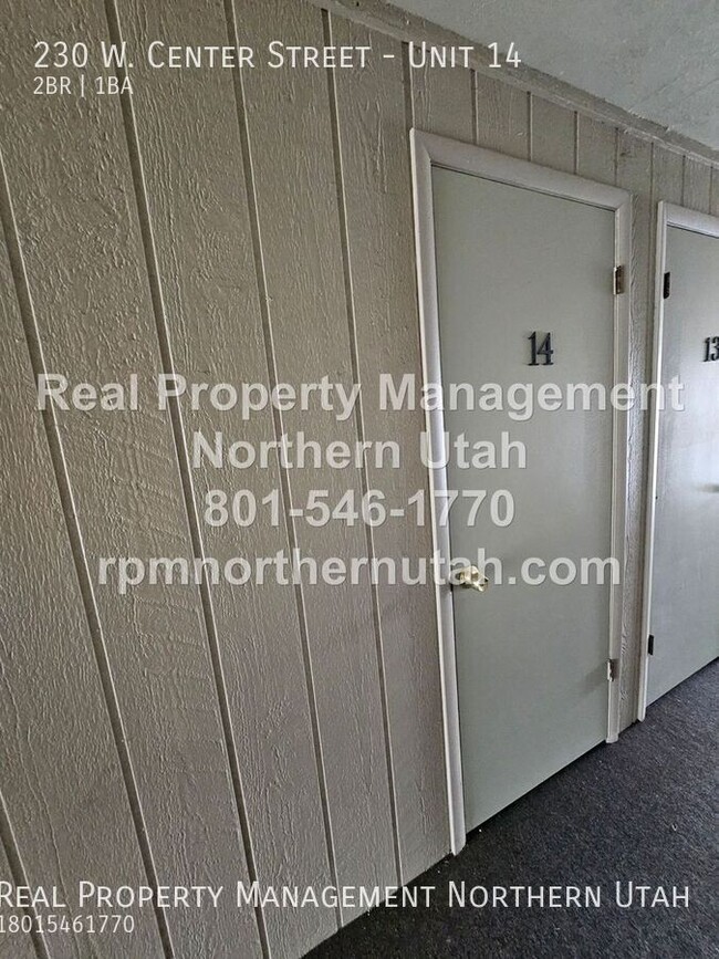 Building Photo - 2 Bedroom 1 Bath Bountiful Apartment Now A...