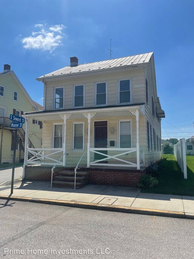 Building Photo - 3 br, 1.5 bath House - 1600 Monroe St
