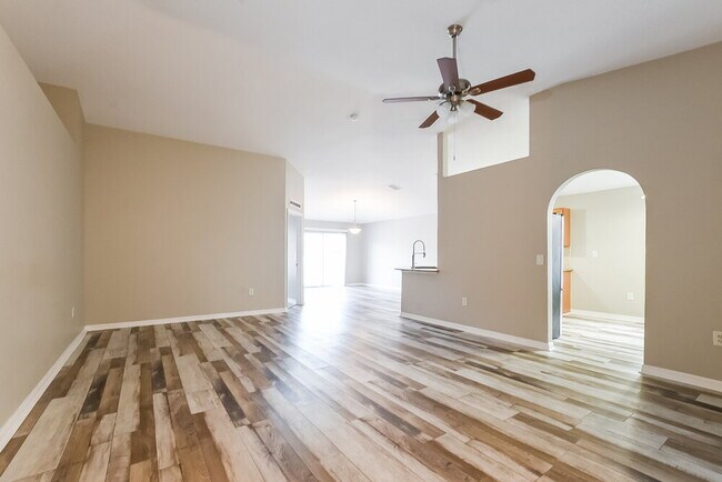 Foto del edificio - 2114 Nicollett Way